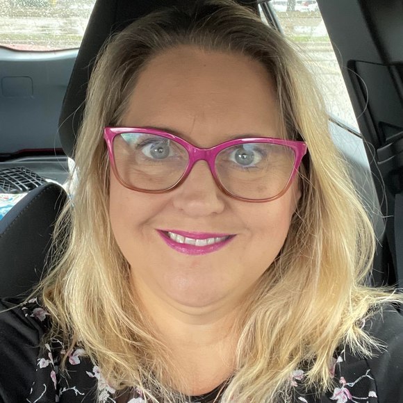 Meet your Posher, Roni - Picture 1 of 1